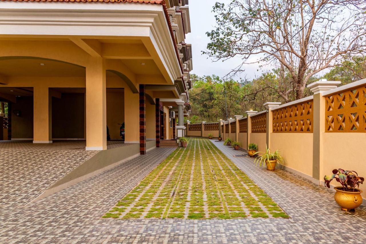 Jm Vista Suites Mapusa Kültér fotó